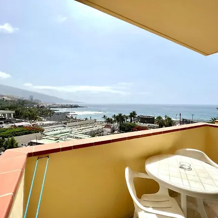 With Spectacular Views, Atlantic Ocean, Pool Y Free Wifi In All Common Areas